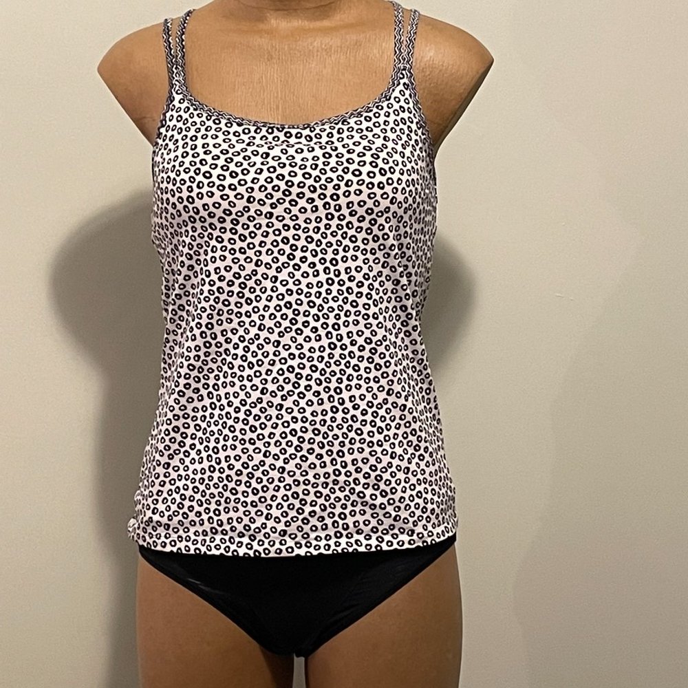 Uniqlo White Tank Top with Black Dot Print